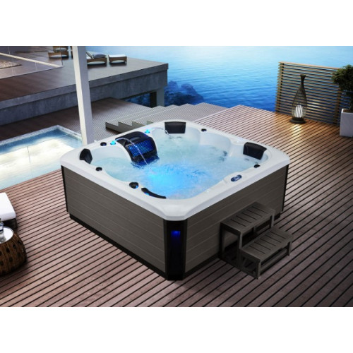 Victoria 6Person Spa Twoway lounge seat Targeted hydrotherapy